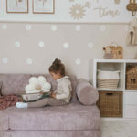 Modulinė 8 dalių žaidimų sofa iš stambaus ruoželinio velveto, 2 dydžiai • tobias+
