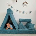 Modulinė 8 dalių žaidimų sofa iš stambaus ruoželinio velveto, 2 dydžiai • tobias+